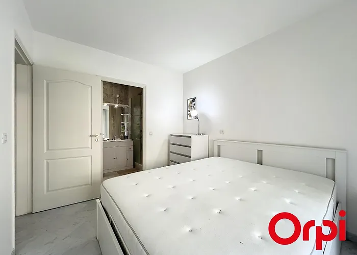 Proche Plages Avec Piscine, Sauna, Parking Et Climatisation - Fr-1-647-23 Apartment Menton